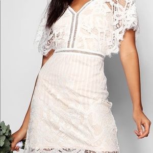 Boohoo Boutique All Over Lace Bodycon Dress